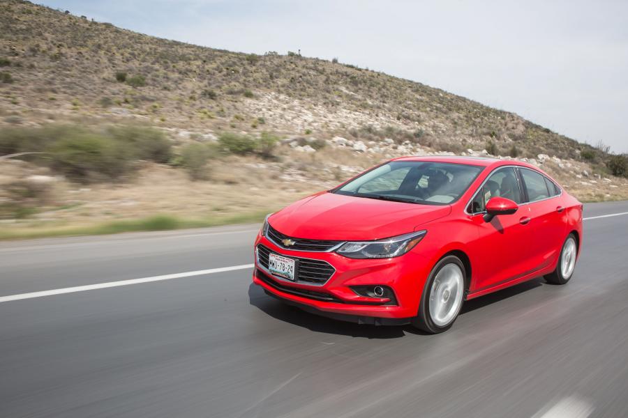  Chevrolet Cruze Premier 2016 года  (фото 4 из 19)